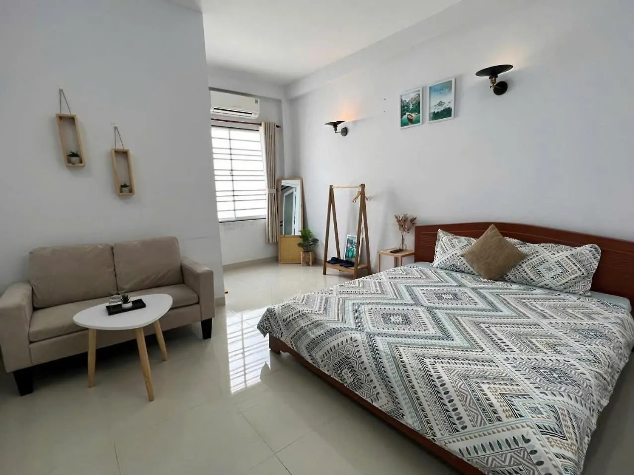 The Light Motel - Nha Nghi Hung Linh Vung Tau